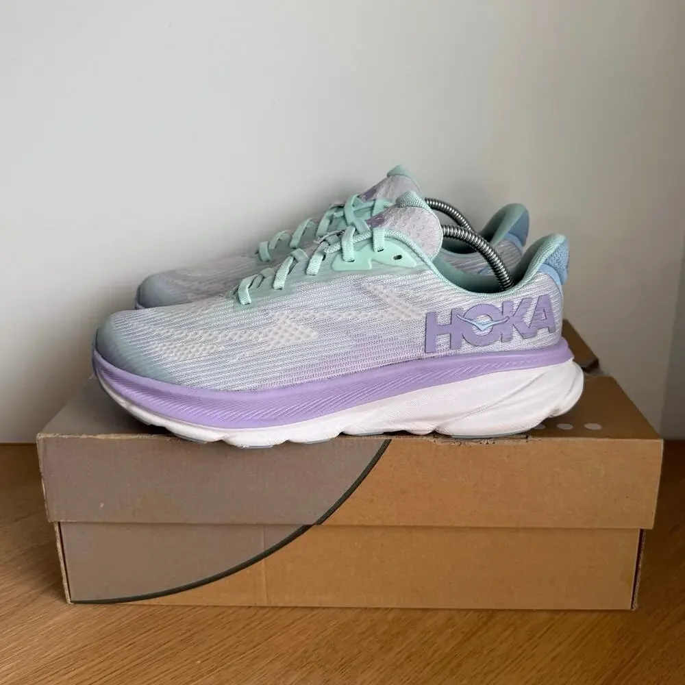 HOKA ONE ONE Clifton 9 ‘Sunlit Ocean/Lilac Mist Kids Sneakers- SZ 7 Y- 8.5 W